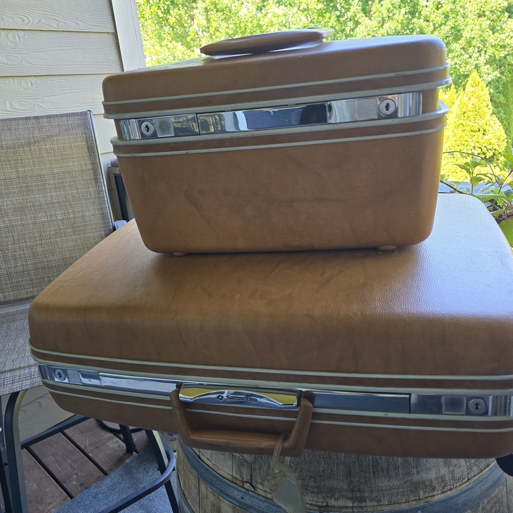 Samsonite Vintage Brown Luggage Set